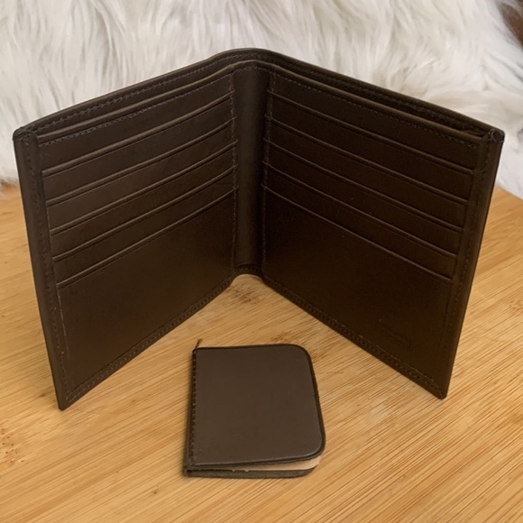 Coach Vintage 80’s Water Buffalo Leather Slim Billfold Wallet + Mini Coach Book - Picture 13 of 17